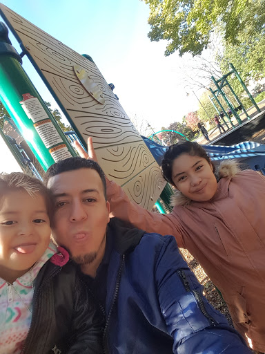 Park «Unity Playlot Park», reviews and photos, 2636 N Kimball Ave, Chicago, IL 60647, USA