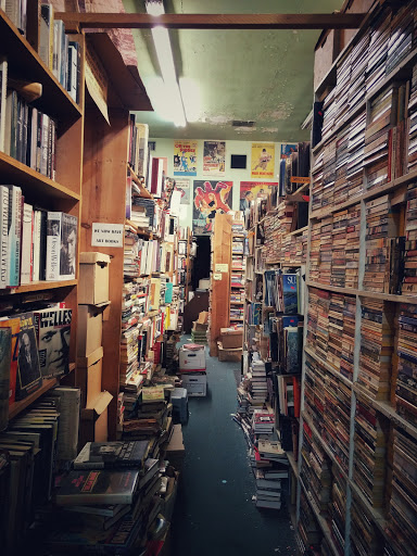 Magazine Store «Book Castle-Movie World», reviews and photos, 212 N San Fernando Blvd, Burbank, CA 91502, USA