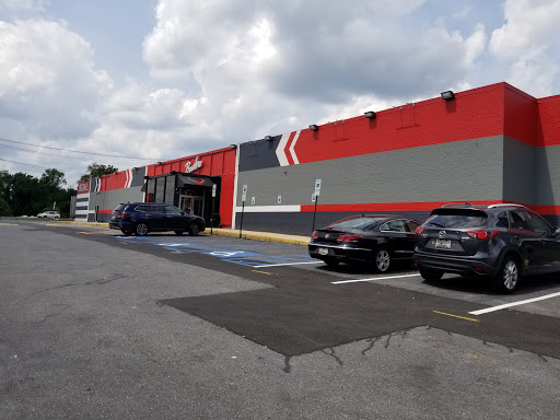 Bowling Alley «AMF College Park Lanes», reviews and photos, 9021 Baltimore Ave, College Park, MD 20740, USA