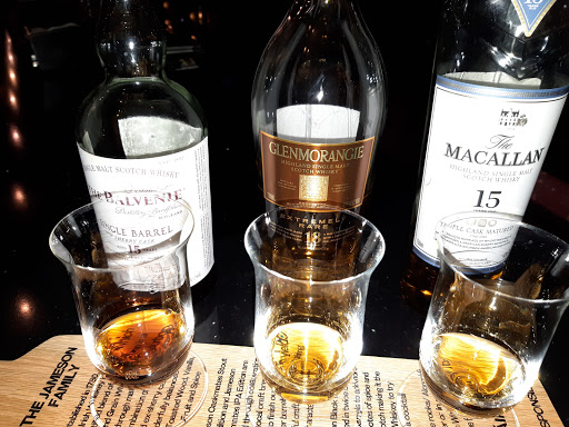 Fine Dining Restaurant «Scotch & Sirloin», reviews and photos, 5325 E Kellogg Dr, Wichita, KS 67218, USA