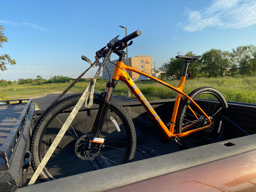 Bicycle Store «Pedal Power Bicycles», reviews and photos, 2617 S Interstate Hwy 35, San Marcos, TX 78666, USA