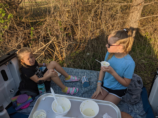 Hamburger Restaurant «Red Rabbit Drive-In», reviews and photos, 60 Benvenue Rd, Duncannon, PA 17020, USA