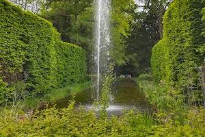 Botanischer Garten Park image