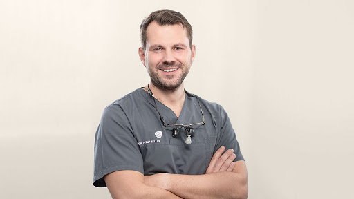 Zahnarzt Fürth | Dr. Zeller | Implantologie