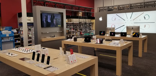 Electronics Store «Best Buy», reviews and photos, 2055 N Tomahawk Island Dr, Portland, OR 97217, USA