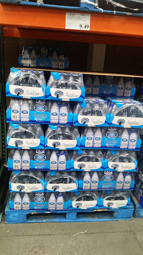 Grocery Store «Grocery Outlet Bargain Market», reviews and photos, 426 W Harder Rd, Hayward, CA 94544, USA