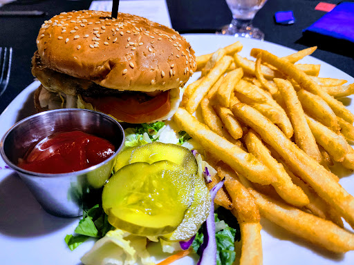 Restaurant «Oak Tree Restaurant», reviews and photos, 1020 Atlantic Ave, Woodland, WA 98674, USA