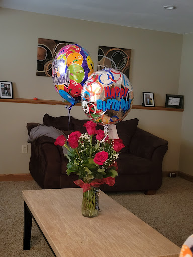 Florist «The Rose Cottage», reviews and photos, 3010 Atwood Ave, Madison, WI 53704, USA