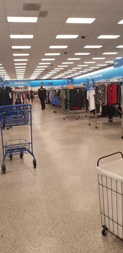 Clothing Store «Ross Dress for Less», reviews and photos, 3201 Eastway Dr, Charlotte, NC 28205, USA