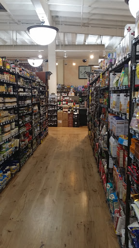 Grocery Store «Roberts Market & Liquor», reviews and photos, 3015 Woodside Rd, Redwood City, CA 94062, USA