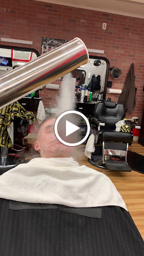 Barber Shop «THE PATIO BARBER SHOP», reviews and photos, 37 W Somerset St, Raritan, NJ 08869, USA