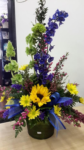 Florist «Floral Charisma», reviews and photos, 109 N Washington St, DeRidder, LA 70634, USA