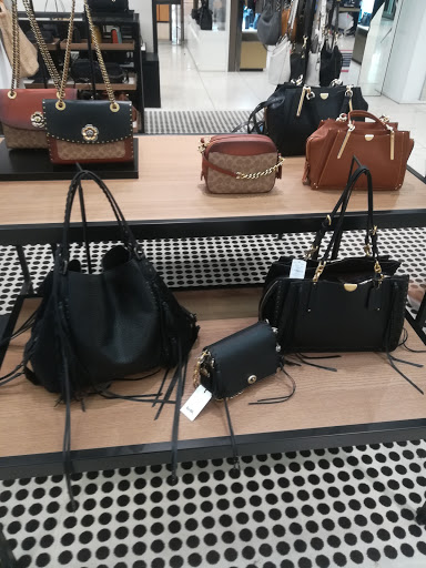 Stores to buy women's shoulder bag Lille