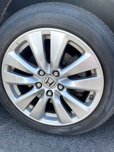 Tire Shop «Discount Tire Store», reviews and photos, 1130 W Elliot Rd, Tempe, AZ 85284, USA