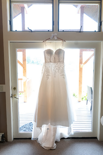 Bridal Shop «Fiori Bridal Boutique», reviews and photos, 18 Main St, Essex Junction, VT 05452, USA