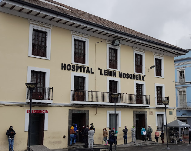 Opiniones de Hospital Lenín Mosquera en Quito - Médico