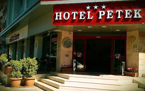 Petek Hotel image
