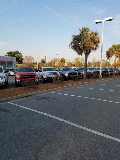 Toyota Dealer «Valdosta Toyota», reviews and photos, 2980 James Rd, Valdosta, GA 31601, USA