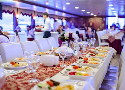 Pereme Dinner Cruise & Turkish Night Show