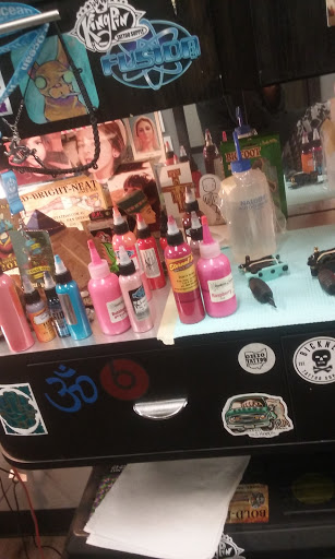 Tattoo Shop «5 Point Studios», reviews and photos, 1800 NW 86th St, Clive, IA 50325, USA