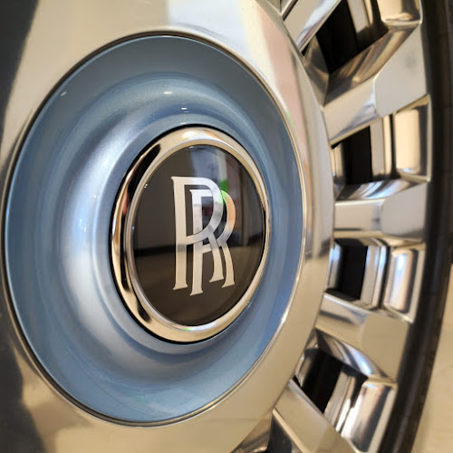 Comments and reviews of Rolls-Royce Motor Cars Edinburgh