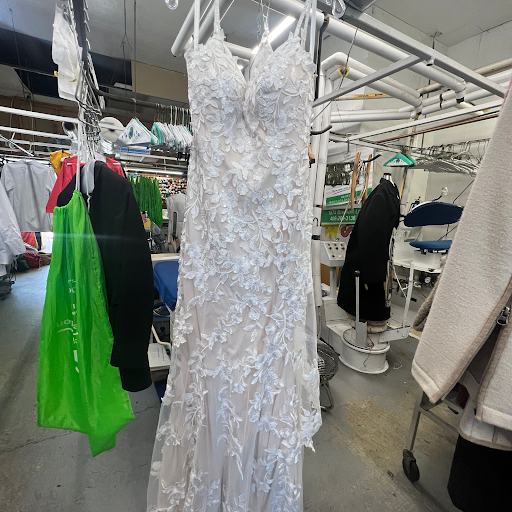 Dry Cleaner «NEXTGEN Cleaners», reviews and photos, 1574 Branham Ln, San Jose, CA 95118, USA