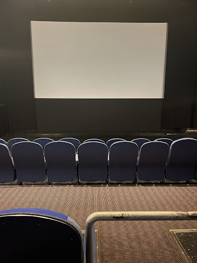 Movie Theater «Regal Cinemas Branford 12», reviews and photos, 325 E Main St, Branford, CT 06405, USA