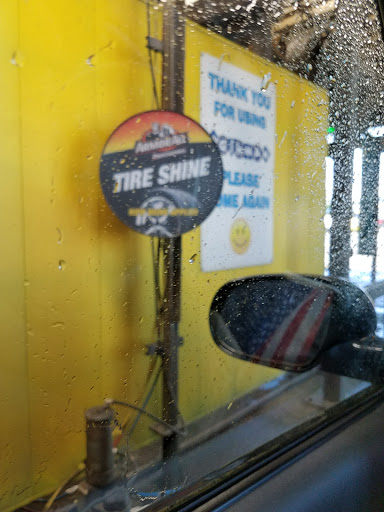 Car Wash «Washman Car wash», reviews and photos, 24161 SE Stark St, Gresham, OR 97030, USA