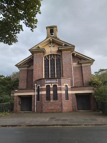 Holy Apostles Church - Leicester
