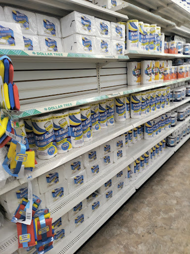 Dollar Store «Dollar Tree», reviews and photos, 4072 Lakeland Ave N, Robbinsdale, MN 55422, USA