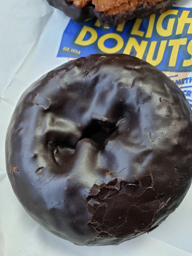 Donut Shop «Daylight Donuts», reviews and photos, 7550 Creedmoor Rd # 101, Raleigh, NC 27613, USA