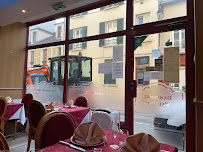 Atmosphère du Restaurant indien Nameste à Saint-Germain-en-Laye - n°3