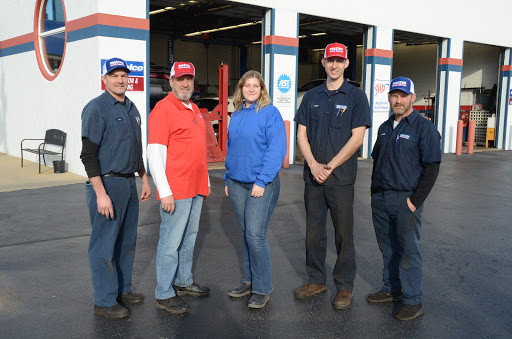 Auto Repair Shop «Master Auto Repair», reviews and photos, 206 Vandalia St, Collinsville, IL 62234, USA