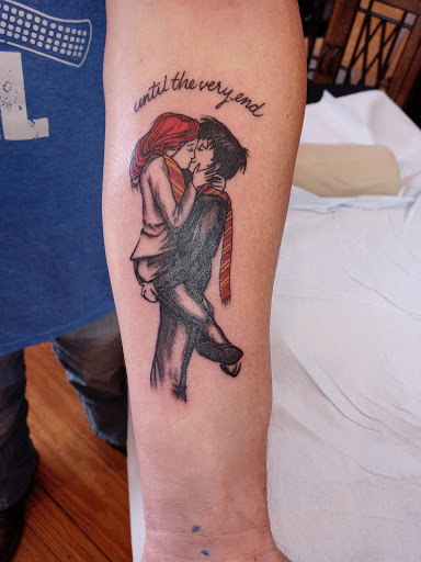 Tattoo Shop «Enso Tattoo», reviews and photos, 22 E 4th Ave #1a, Columbus, OH 43201, USA