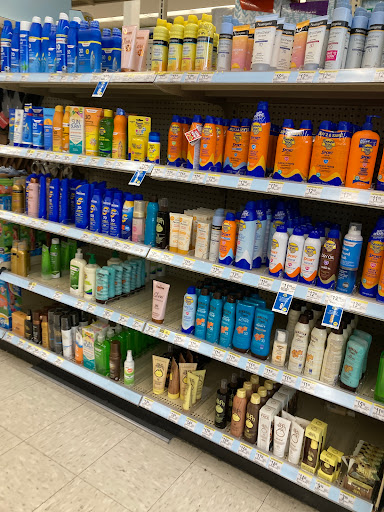 Drug Store «Walgreens», reviews and photos, 520 Convery Blvd, Perth Amboy, NJ 08861, USA