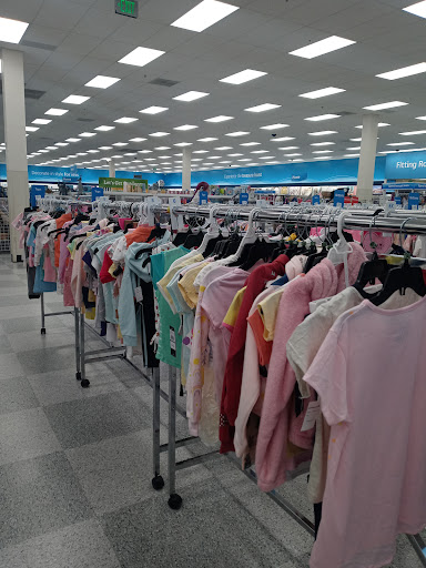 Clothing Store «Ross Dress for Less», reviews and photos, 16900 US-441, Mt Dora, FL 32757, USA