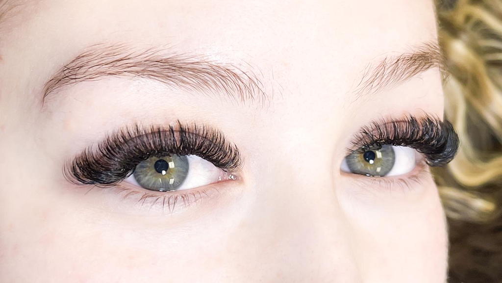 Lashes & Skin by Taylor 48473
