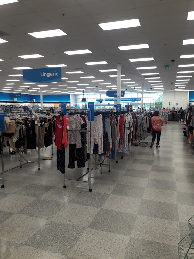 Clothing Store «Ross Dress for Less», reviews and photos, 4311 Norfolk Pkwy, West Melbourne, FL 32904, USA