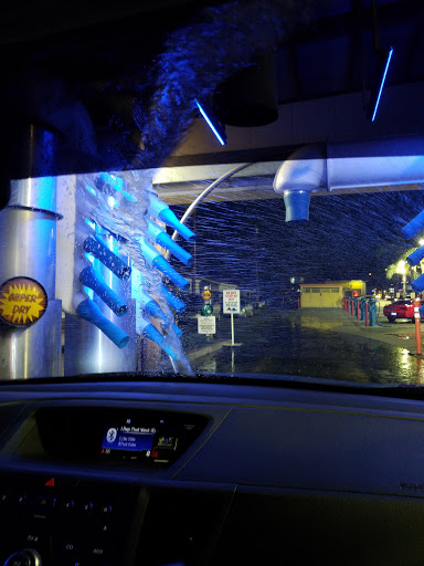 Car Wash «Wildwater Express Carwash», reviews and photos, 17042 Beach Blvd, Huntington Beach, CA 92647, USA