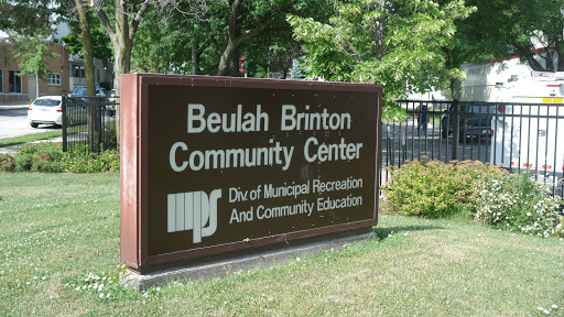 Community Center «Beulah Brinton Community Center», reviews and photos, 2555 S Bay St, Milwaukee, WI 53207, USA