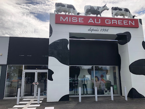 Magasin de vêtements MISE AU GREEN Houssen