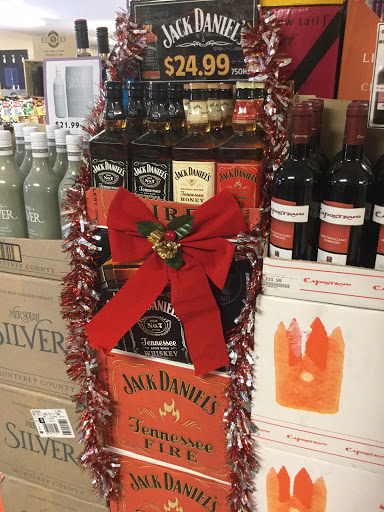 Wine Store «Oak Creek Wine & Spirits», reviews and photos, 28266 Lewes Georgetown Hwy, Milton, DE 19968, USA