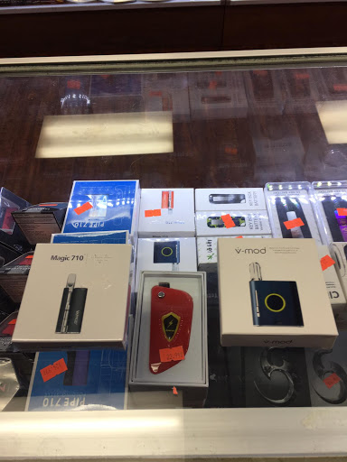 Tobacco Shop «Smoke 4 Less», reviews and photos, 909 S Central Ave, Compton, CA 90220, USA