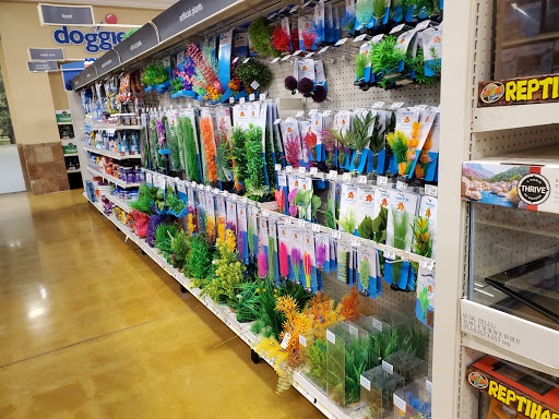 Pet Supply Store «PetSmart», reviews and photos, 976 IL-59, Aurora, IL 60504, USA