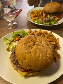 Hamburger du Restaurant Le Grill De La Forge à La Tranche-sur-Mer - n°2