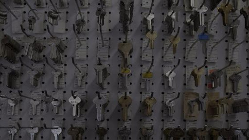 Locksmith «Keyhole Locksmith», reviews and photos, 1775 W 11th Ave, Eugene, OR 97402, USA