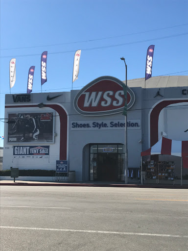 WSS, 7111 Vineland Ave, North Hollywood, CA 91605, USA, 