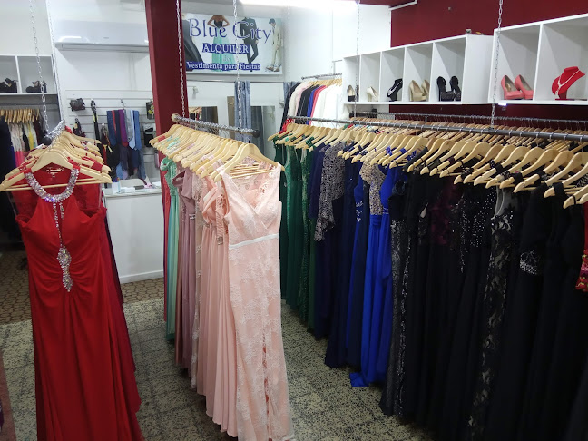 Opiniones de BLUE CITY alquiler ropa de Fiesta. en Sarandí Grande - Tienda de ropa