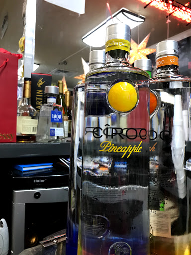 Liquor Store «ALLSTAR LIQUORS ORLANDO», reviews and photos, 4898 Edgewater Dr, Orlando, FL 32804, USA