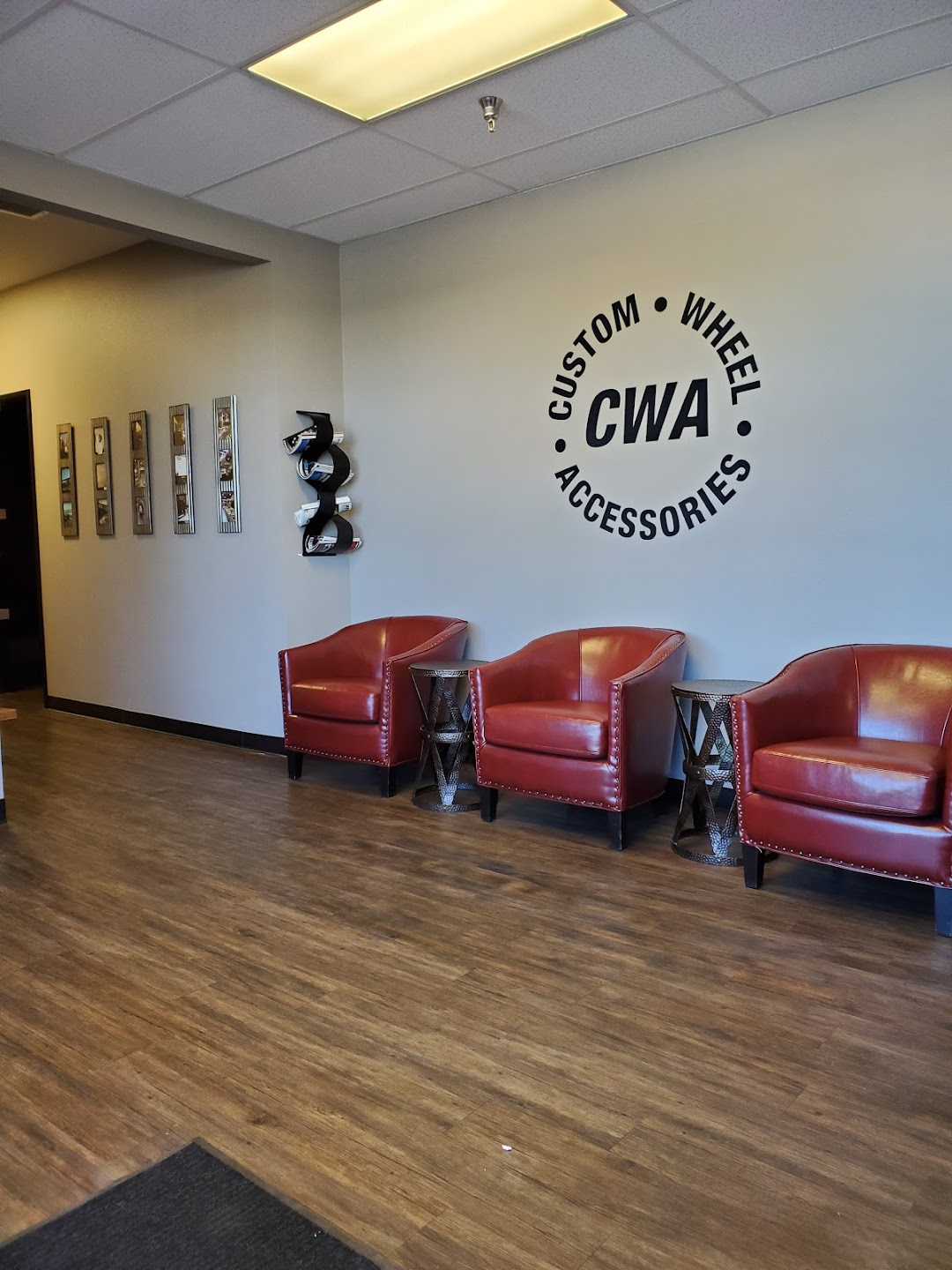 Custom Wheel Accessories